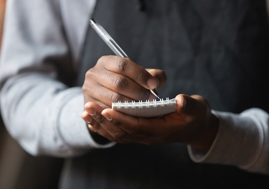 O caráter de uma pessoa também é medido pela forma como ela trata o garçom